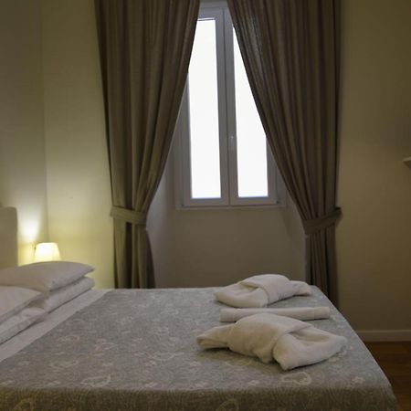 The Castle Inside Rome Hotel Exterior photo