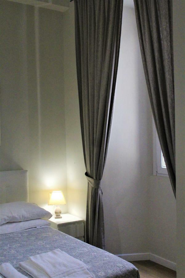 The Castle Inside Rome Hotel Exterior photo