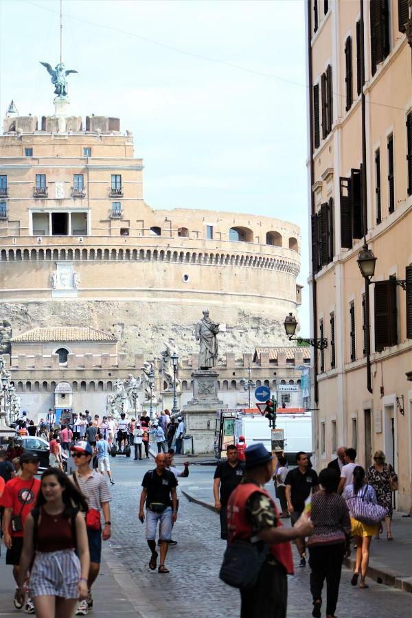 The Castle Inside Rome Hotel Exterior photo